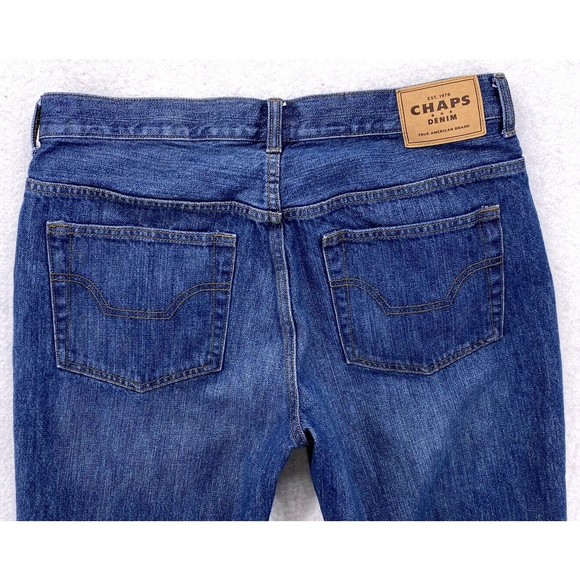 Chaps Jeans Mens Size 34X30 Mid Rise Straight Fit Medium Wash  Cotton Denim Blue - Picture 3 of 15